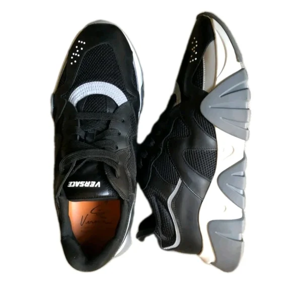 VERSACE Squalo (Unisex) Black Chunky Low Top Sneakers US Men's Size 7 Wmns Sz 9 - Picture 4 of 10